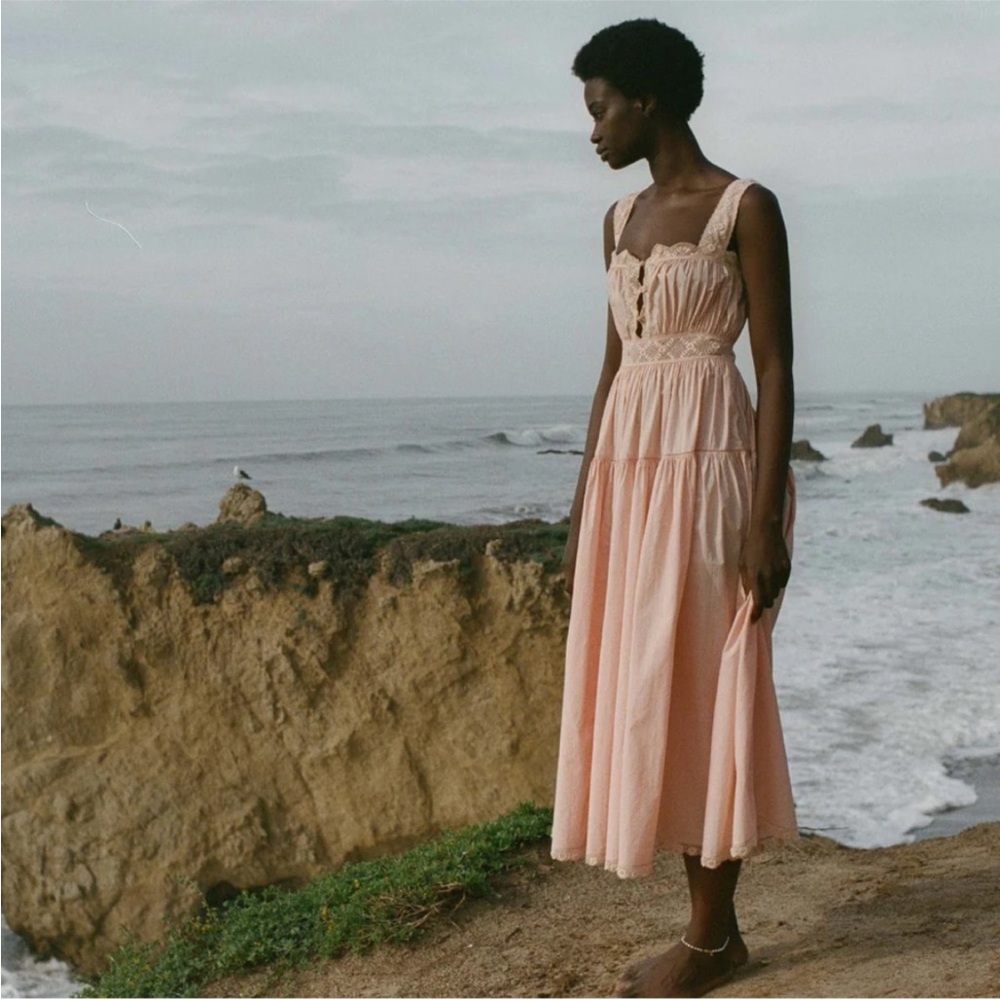 DOEN Augustine cotton dress in coral
sands, size M